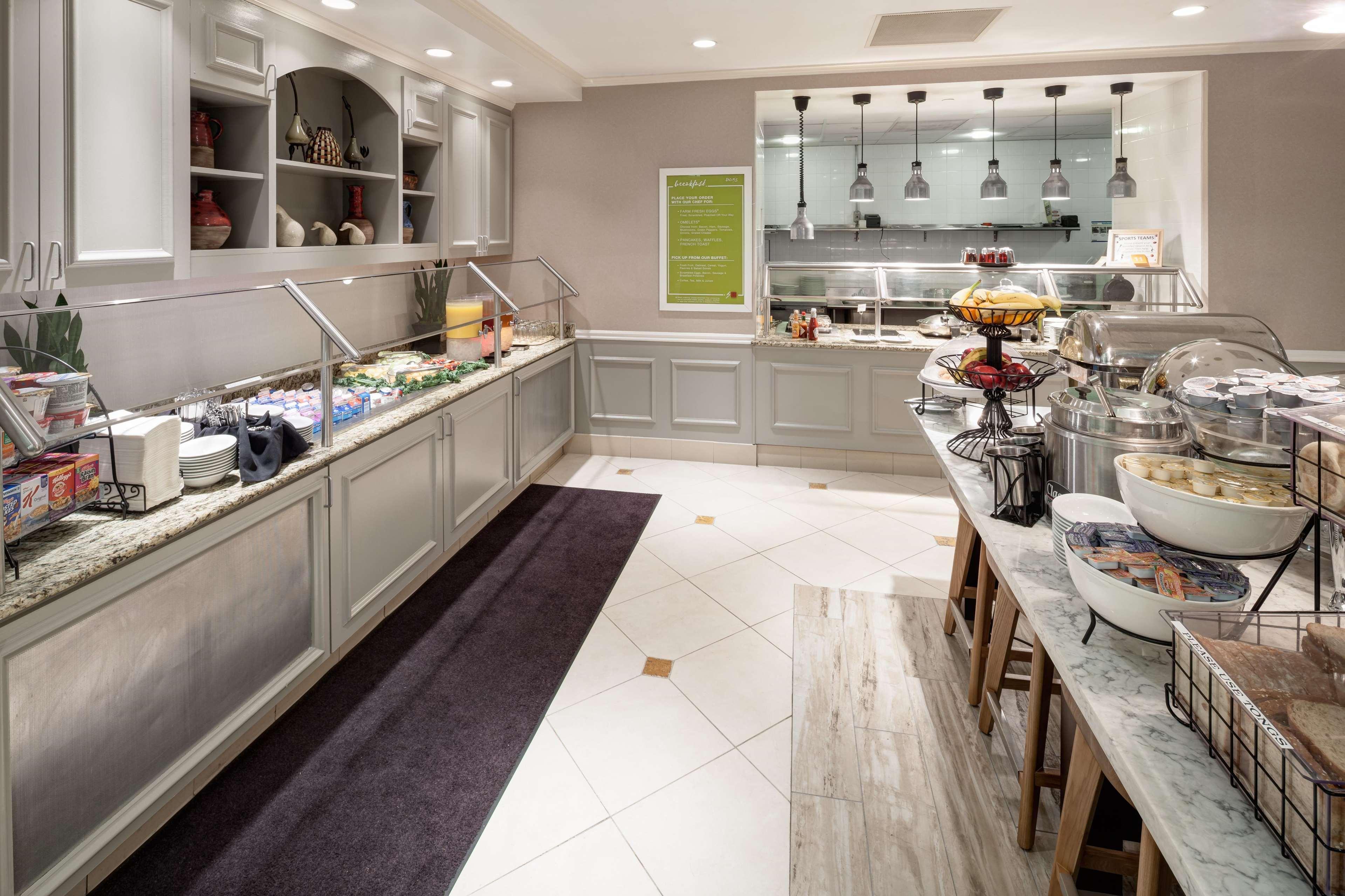 Hilton Garden Inn Фриско Экстерьер фото