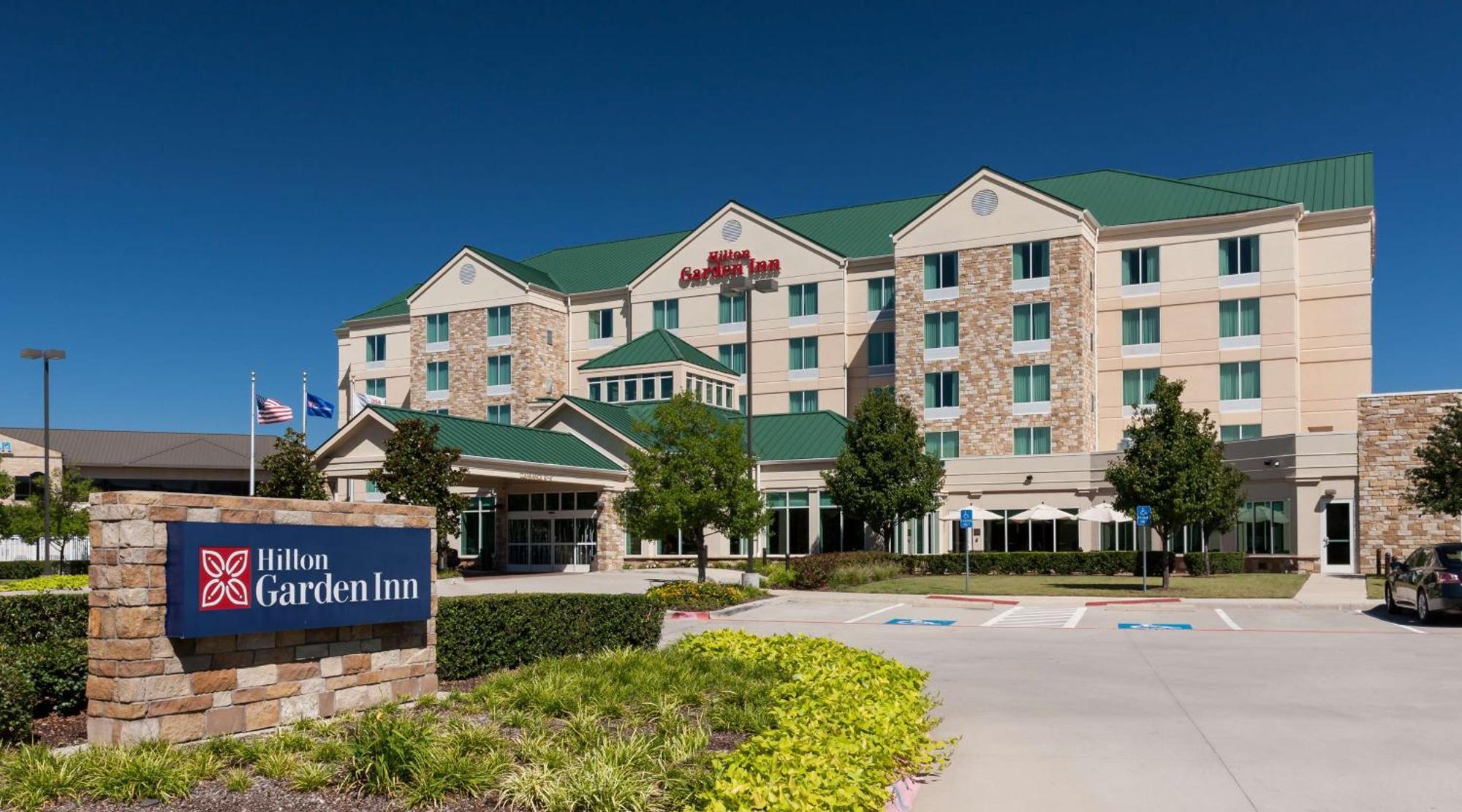 Hilton Garden Inn Фриско Экстерьер фото